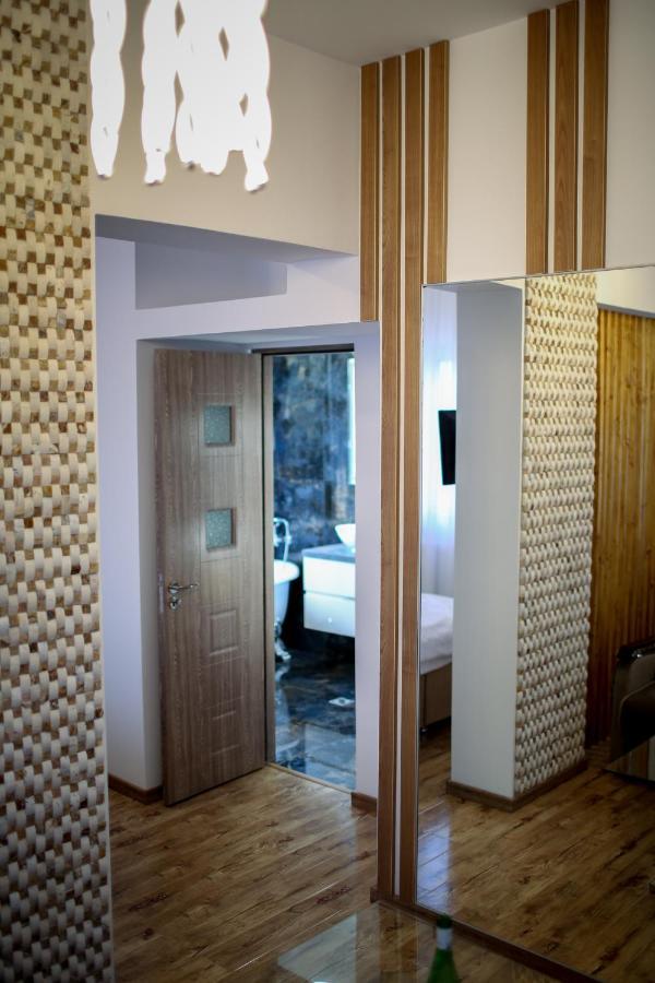 Laura Apartments Σινάια Εξωτερικό φωτογραφία