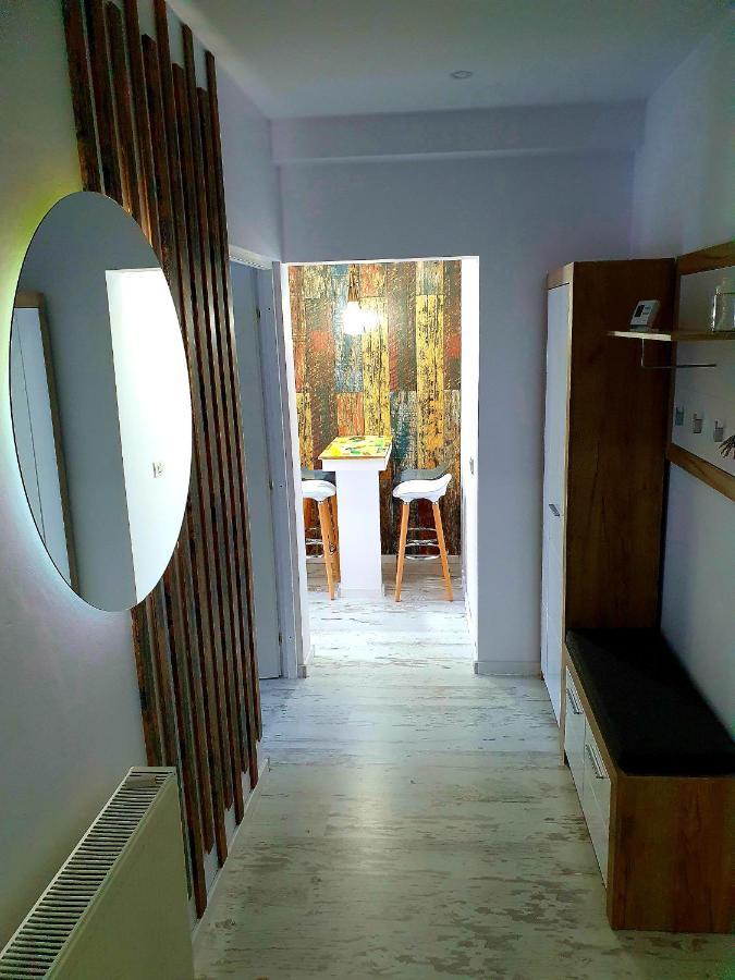 Laura Apartments Σινάια Εξωτερικό φωτογραφία